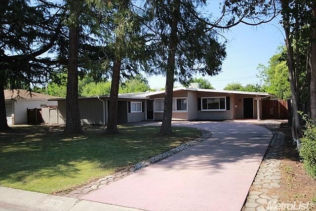 1st image of 1345 Paloma Ave