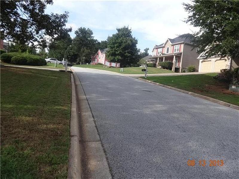 2nd image of 757 Malvern Blvd