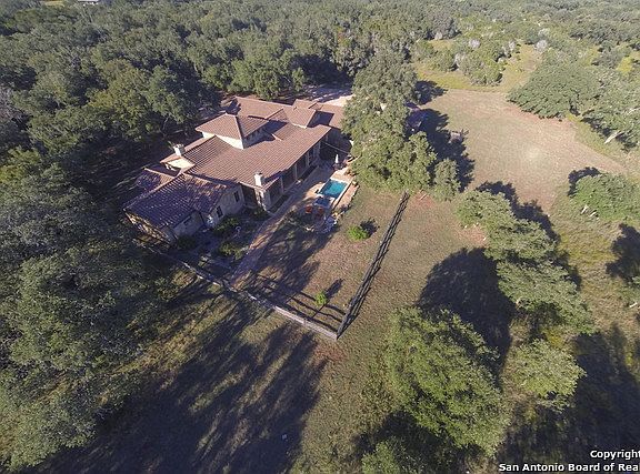 2nd image of 1313 Steeplebrook Dr