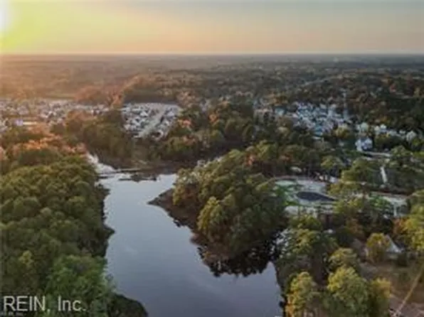 1904 McCoy Rd, Chesapeake, VA 23323