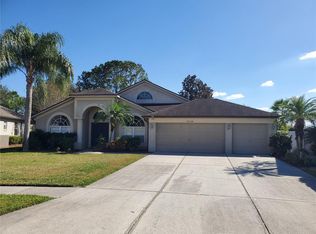 27134 Hollybrook Trl, Zephyrhills, FL 33544