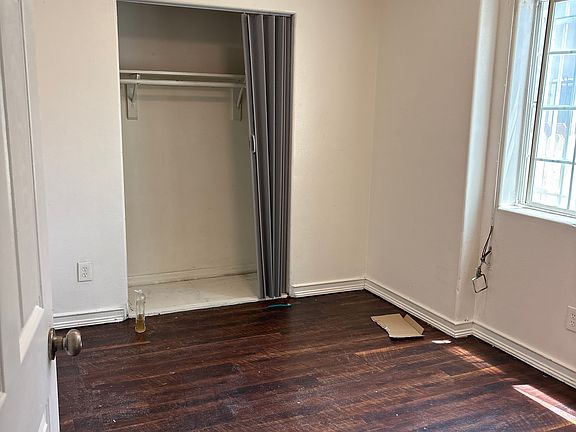 4th image of 9304 S Main St #A