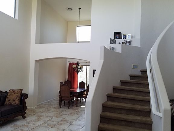 3rd image of 40058 N Manetti St
