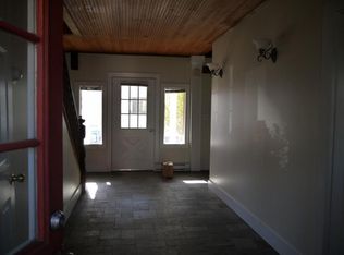 110 Pear Aly, Milford, PA 18337