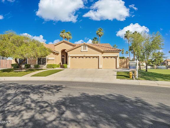 2nd image of 1241 W LOBSTER TRAP Drive