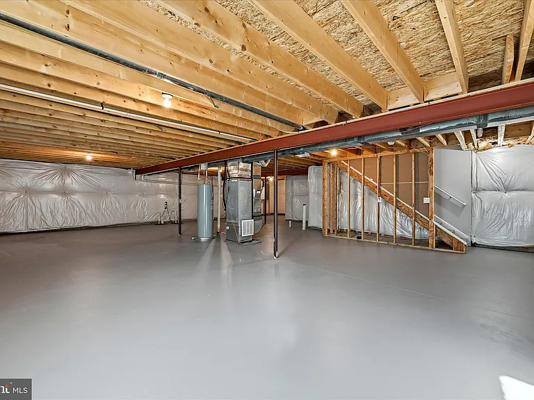 313 Switchgrass Ct — Photo 32
