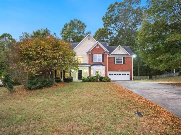 3681 Willow Club Dr, Loganville, GA 30052