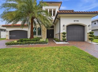 12745 S Parkland Bay Trl, Parkland, FL 33076