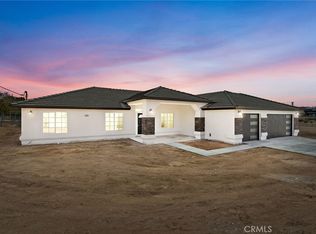 17723 Sycamore St, Hesperia, CA 92345