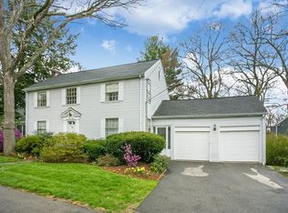130 Lindbergh Ave, Needham, MA 02494