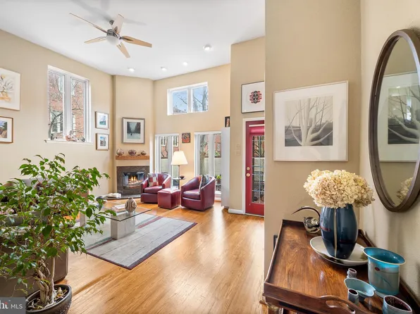 1 Christian St Unit 11, Philadelphia, PA 19147