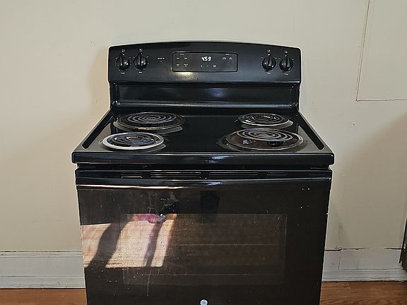 5th image of 618 E Michigan St
