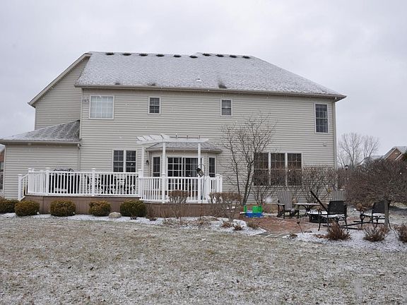 3rd image of 36769 Bellcrest Dr