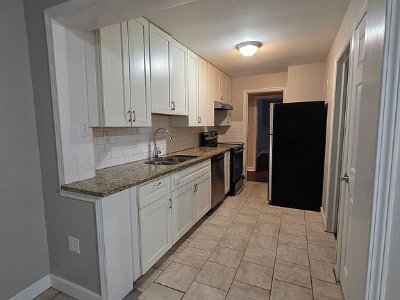 3rd image of 10209 E 58th Ter