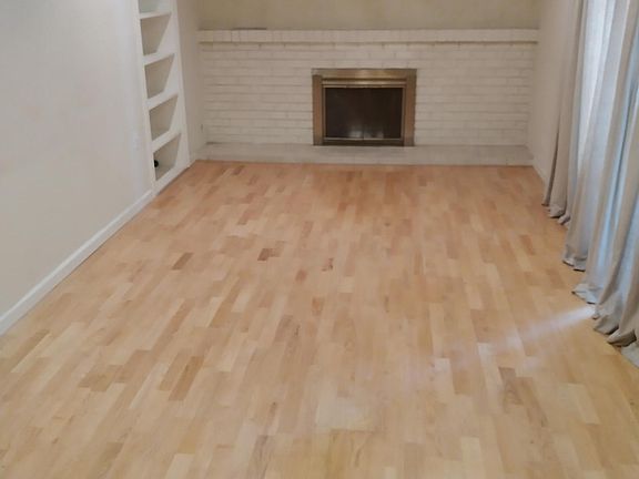 Spacious Family Room