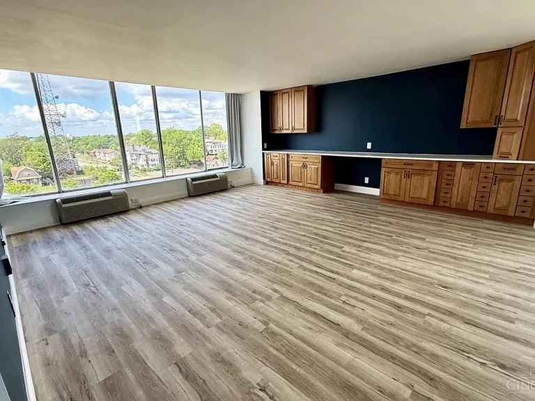 810 Matson Pl #703 — Photo 6