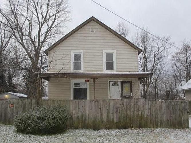 1st image of 2710 Orchard Ave SE