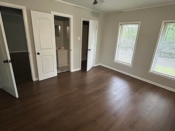 2nd image of 104 S Alta Vista Ave