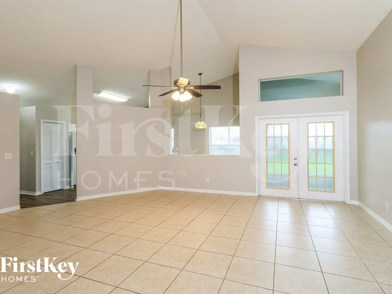 3 bed, 2.0 bath, 1511 sqft, $2,025 — Photo 3