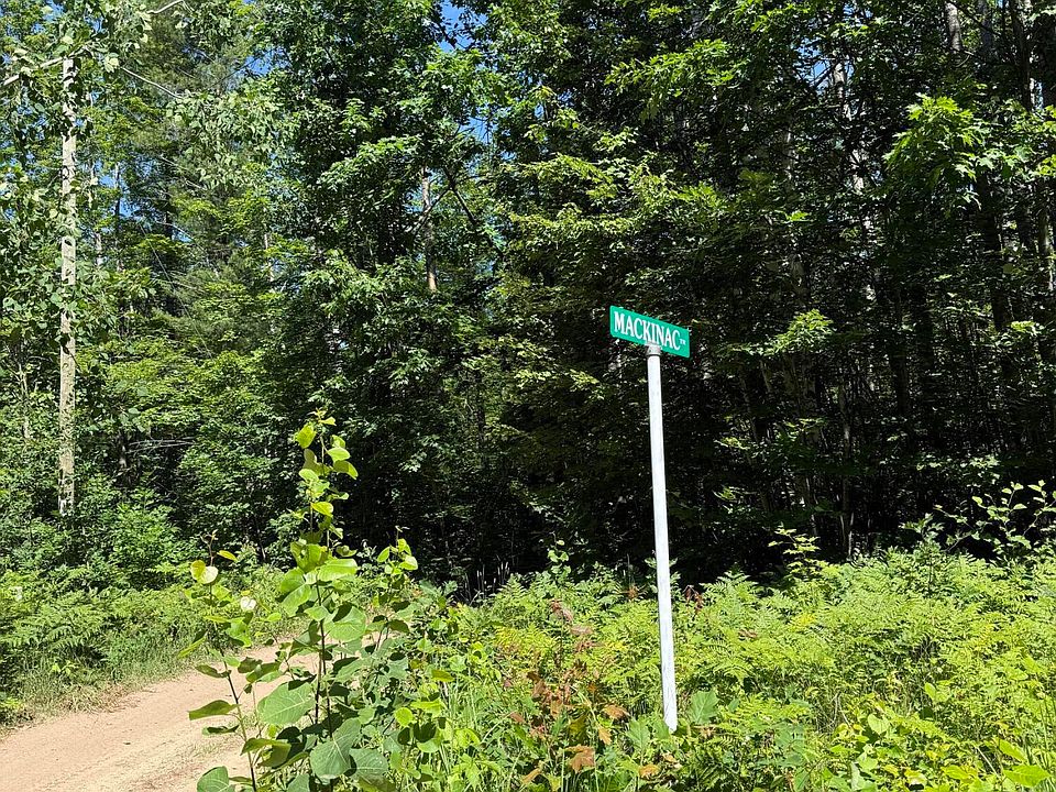 1st image of 375 Mackinaw Trl