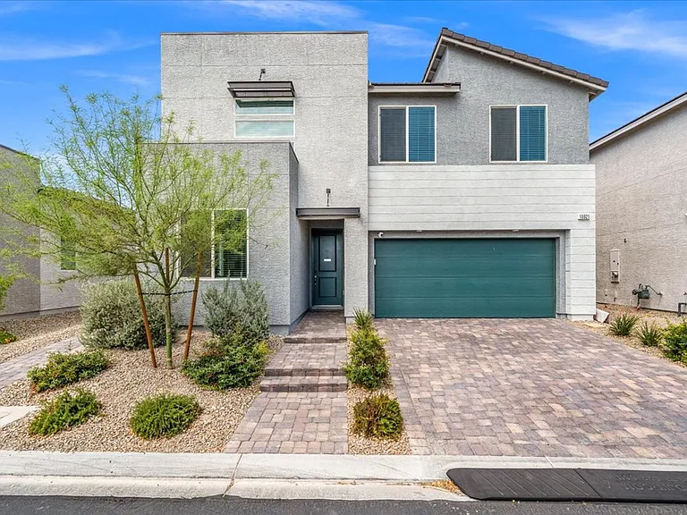 10021 Locking Biner Ave — Photo 1