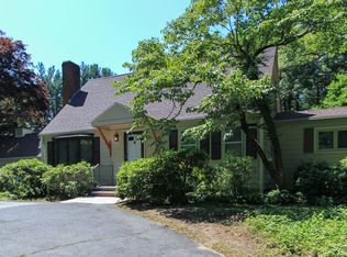 81 Meyer Rd, South Hamilton, MA 01982