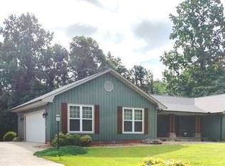 1430 Keowee Lakeshore Dr, Seneca, SC 29672