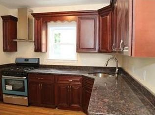 115 Dakota St, Dorchester, MA 02124