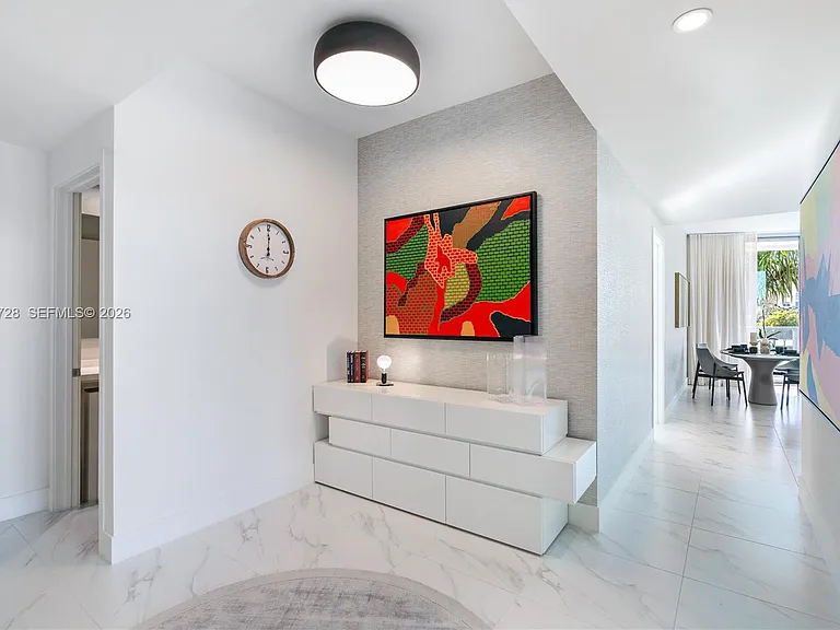 2000 Metropica Way #203 — Photo 1