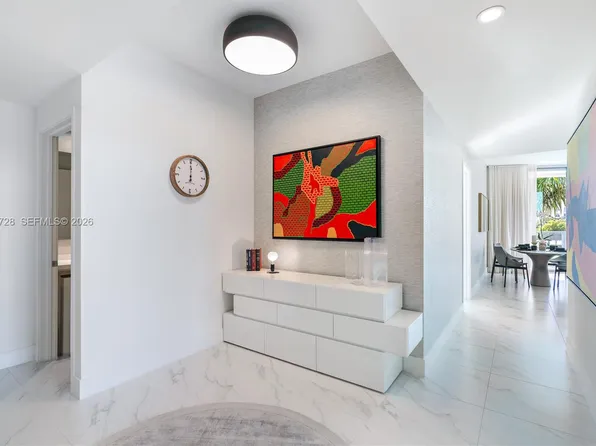 2000 Metropica Way, Fort Lauderdale, FL
