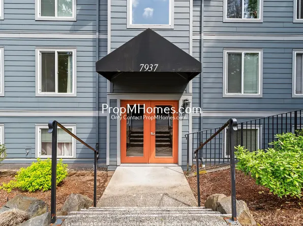 7937 SW 40th Ave APT E, Portland, OR 97219
