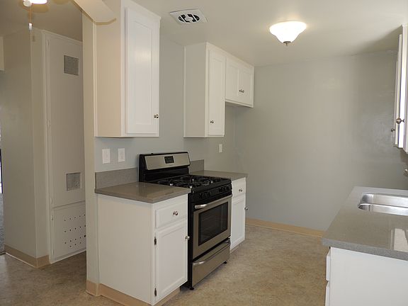 2nd image of 12729 Kalnor Ave APT 3