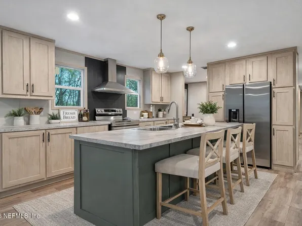 6109 CENTER Circle, Keystone Heights, FL 32656