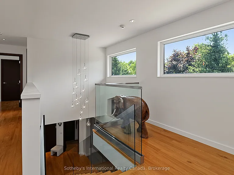 4 Holly Ct — Photo 26