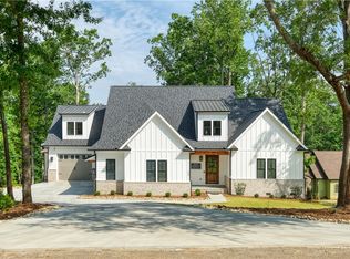 229 Inlet Pointe Dr, Anderson, SC 29625