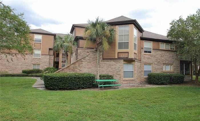 1st image of 490 N Pin Oak 304 Pl
