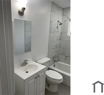 3rd image of 2738 Havenscourt Blvd APT 3