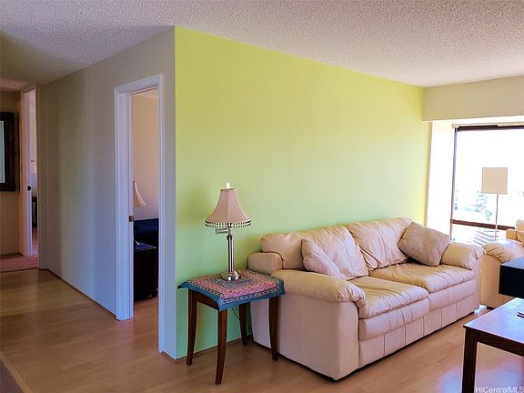 4th image of 1750 Kalakaua Ave APT 2902