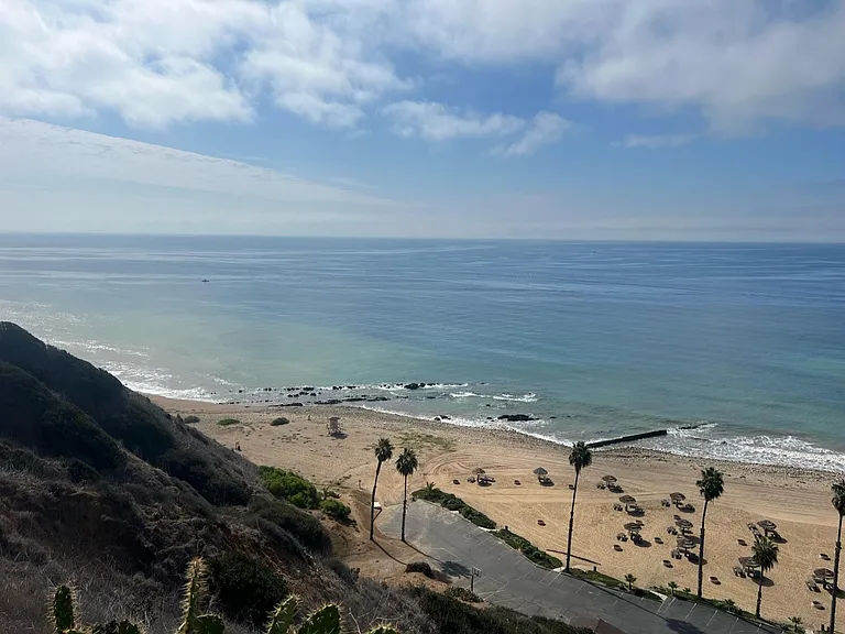Sea Urchin Ln — Photo 3