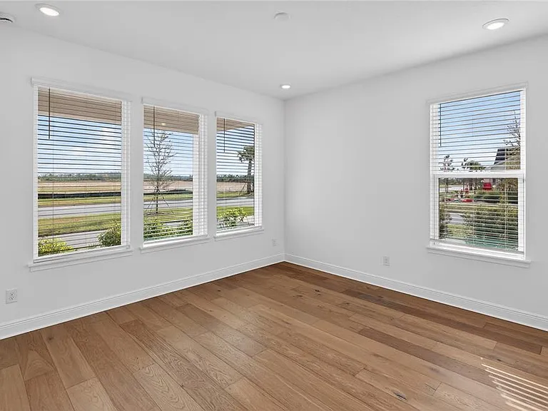 2926 Sailhouse Dr — Photo 3