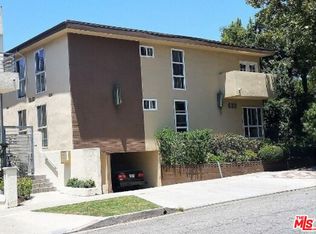 633 N Sweetzer Ave APT 4, West Hollywood, CA 90048