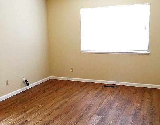 3rd image of 4916 Orchid Way
