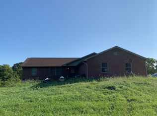 1798 White Chapel Rd, Williamstown, KY 41097