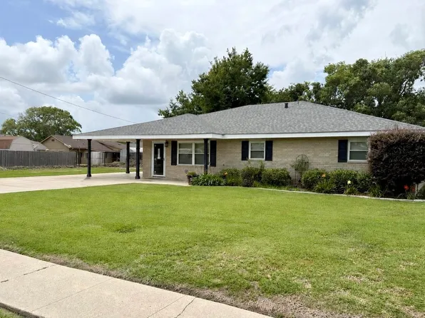1017 Hickory St, Morgan City, LA 70380