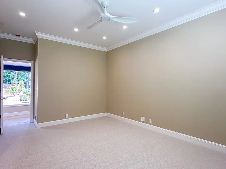 14402 Donna Ln — Photo 21