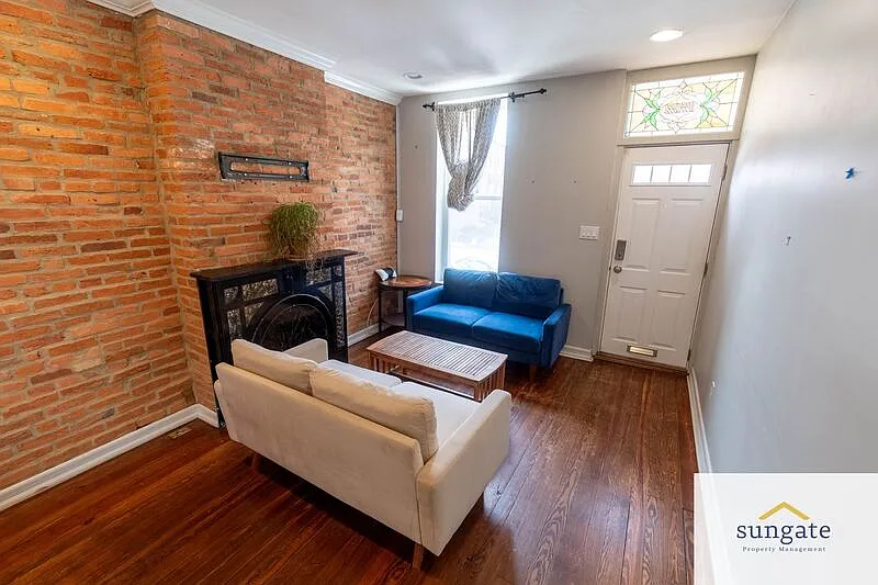 2 bed, 2.5 bath, 1200 sqft, $2,350 — Photo 3
