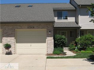 2340 Coyote Creek Dr #37, Okemos, MI 48864
