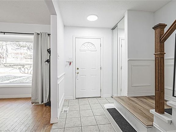 2nd image of 2220 Upper Middle Rd #4