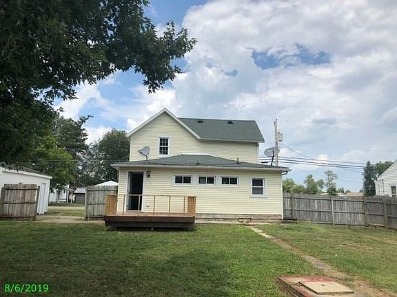 4th image of 604 E Light St
