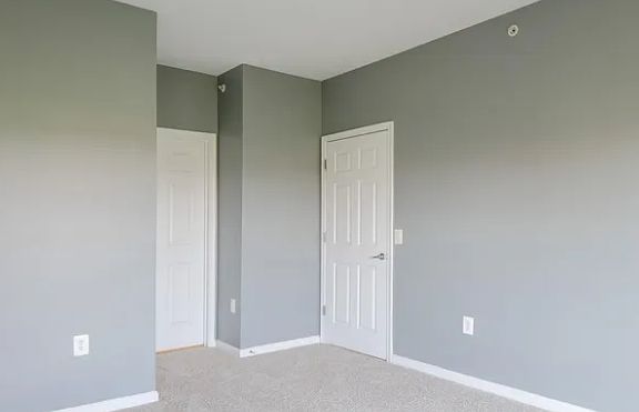 3rd image of 3850 Lightfoot St